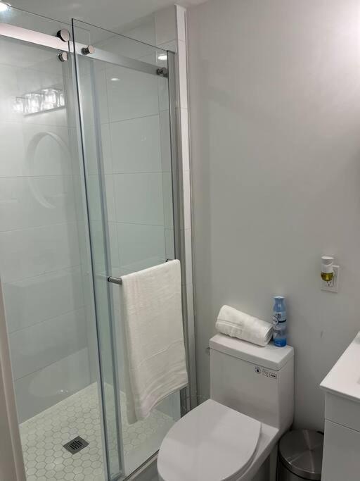 Lovely One Bedroom Condo With Free Parking Niagara Falls Exteriér fotografie